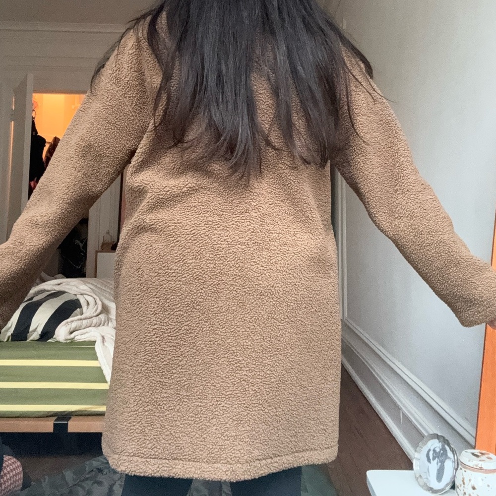 Uniqlo Women's Brown Teddy Jacket - Picture 2 of 4